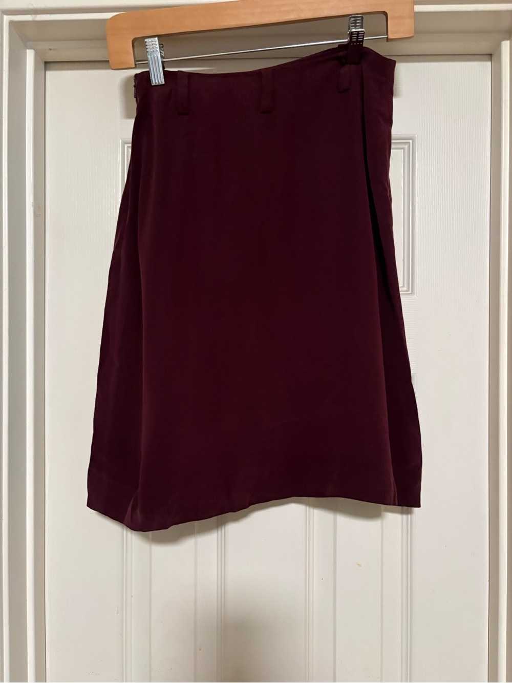 Vintage Jones New York Burgundy Classic Silk Skirt Size 4P
